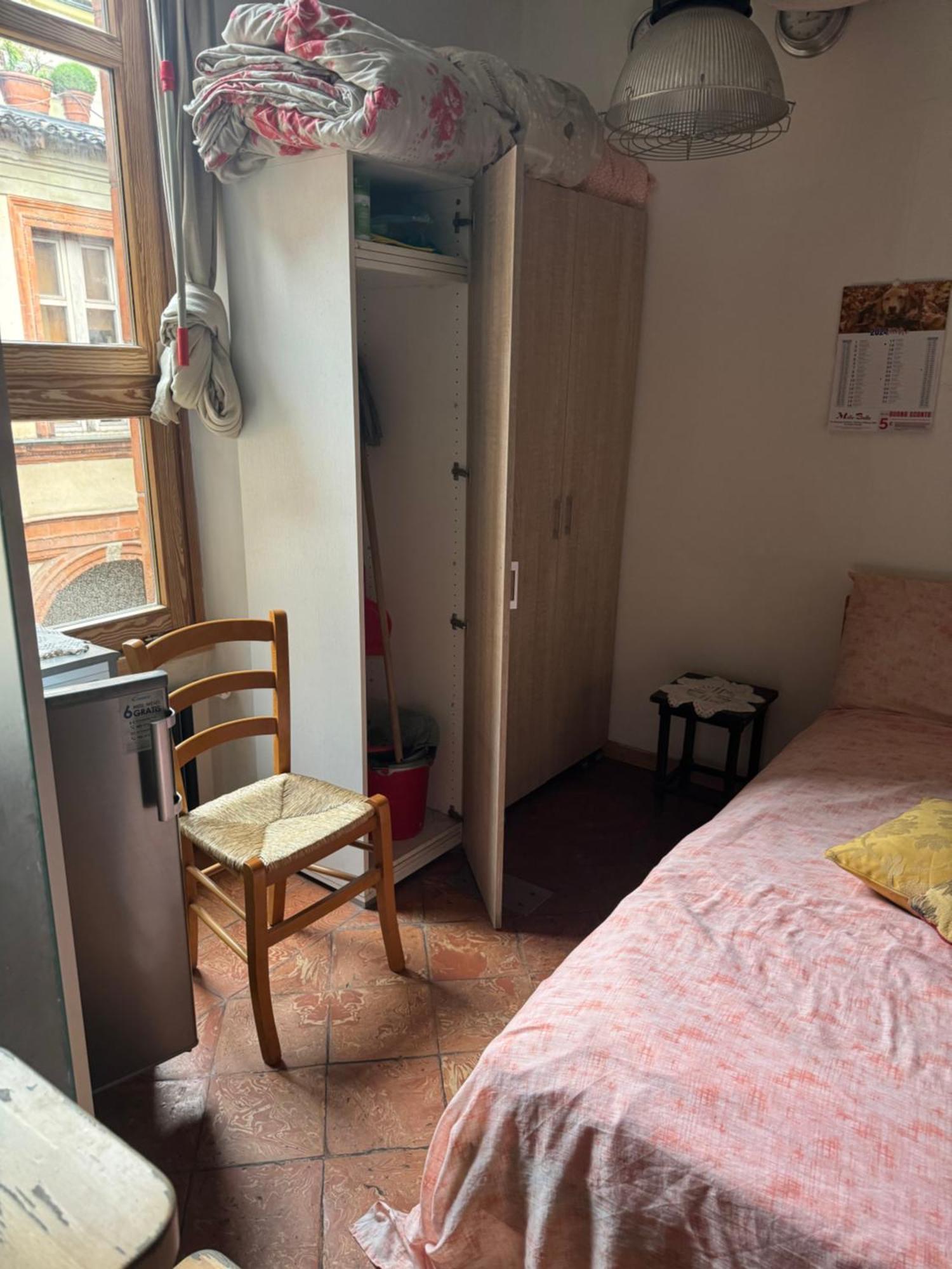 Free 30 Minutes Preemptive Cognitive Disconnect Therapy Price Location Real Duomo Palace Mini Suite Milano Exteriör bild