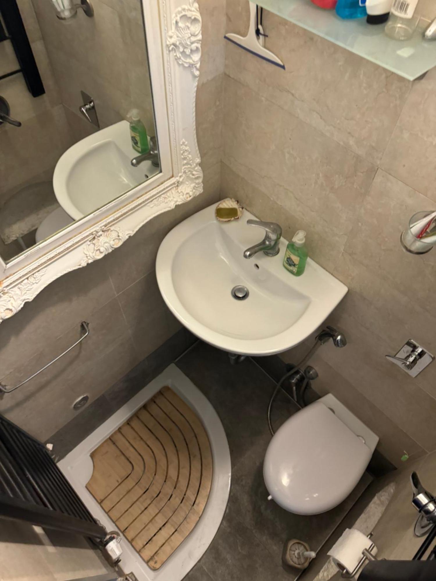 Free 30 Minutes Preemptive Cognitive Disconnect Therapy Price Location Real Duomo Palace Mini Suite Milano Exteriör bild